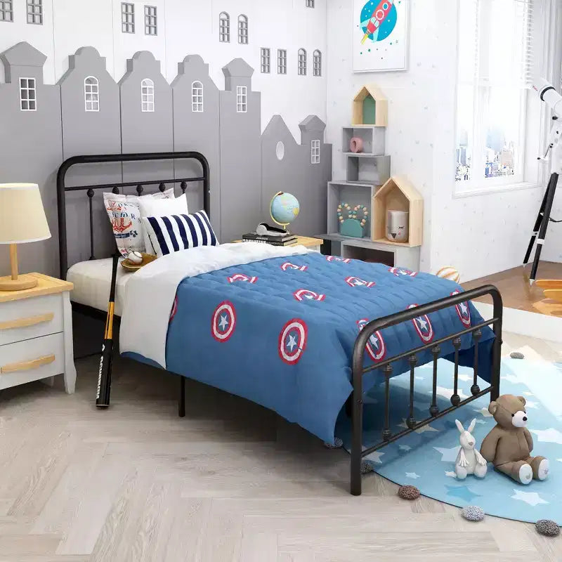 Struttura letto a piattaforma in metallo una piazza con testiera e pediera, contenitore sottostrato, senza base a molle