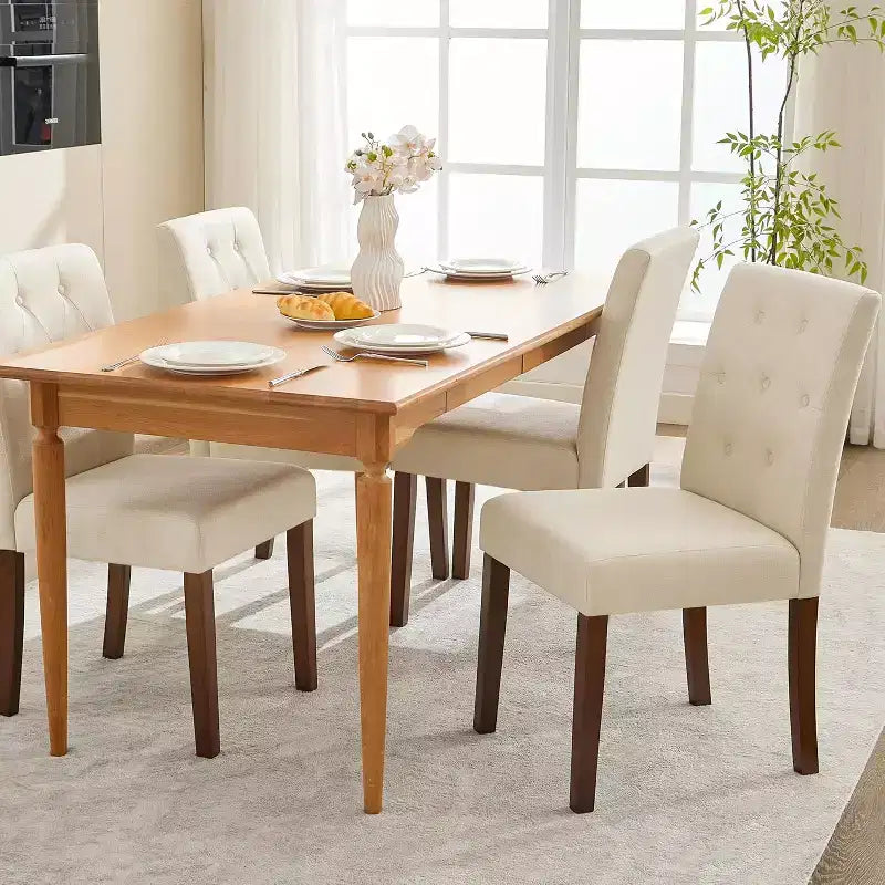 Set di 4 sedie da pranzo, sedie Parsons con bottoni trapuntati, gambe in legno e seduta imbottita, sedie laterali moderne in tessuto per sala da pranzo e cucina, bianco