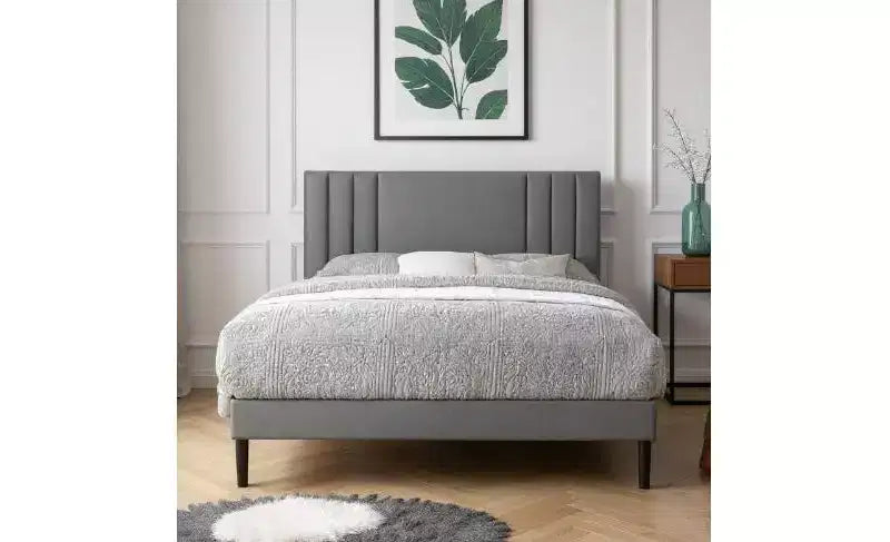 Modern King Size Platform Bed Frame con testiera rivestita in PU e supporto a doghe in legno
